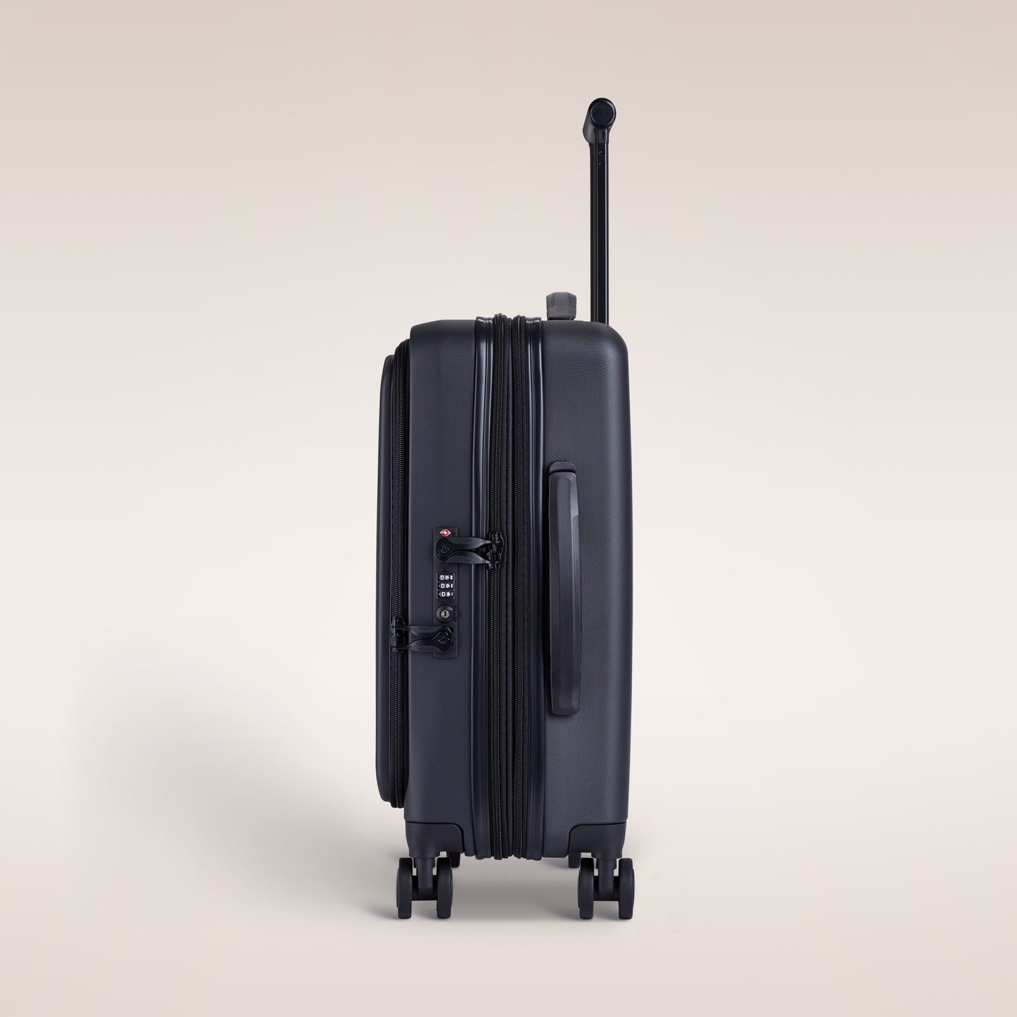 Verage Greenwich 20" Carry-on Hardside Expandable Spinner Luggage