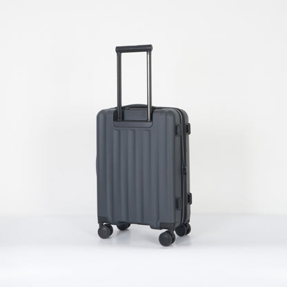 Verage Greenwich II 20" Carry-on Hardside Expandable Spinner Luggage